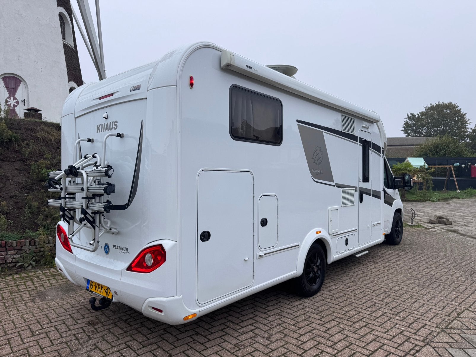 Foto 4 van Knaus Sun Ti 700 MEG Platinum Selection Plus
