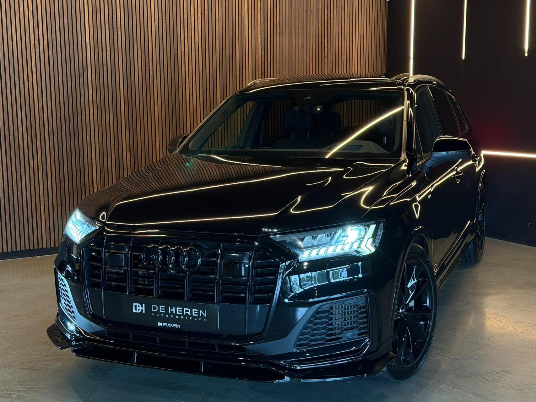 Foto 41 van Audi Q7 55 TFSI Quattro SQ7 uitv|7Pers|B&O|Pano|360|Matrix|