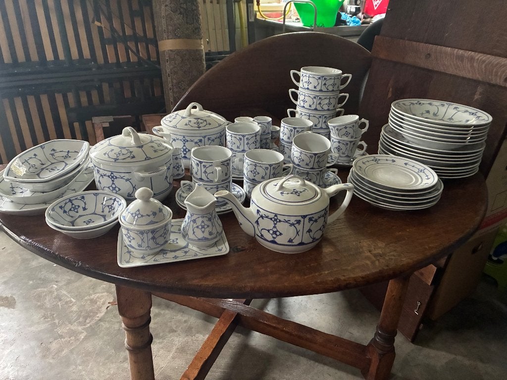Servies Jäger Eisenberg Original Blau Saks, Ophalen, Overige merken, Klassiek, Zo goed als nieuw