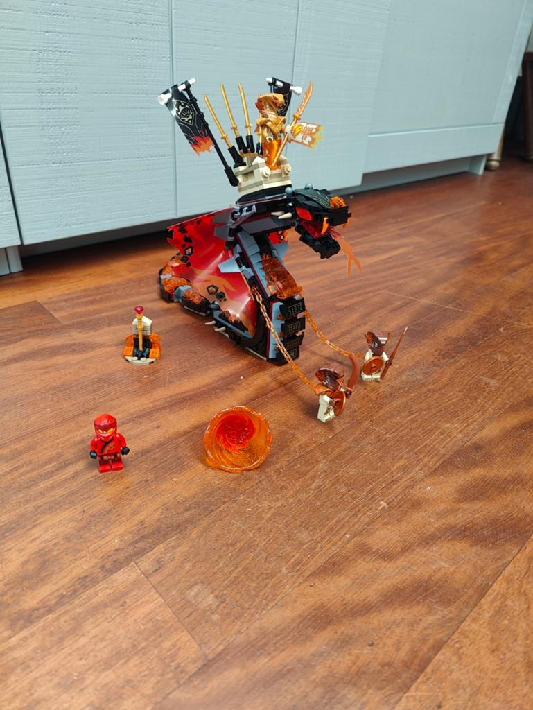 LEGO Ninjago Vuurtand 70674, Verzamelen, Ophalen of Verzenden, Gebruikt, Figuurtje