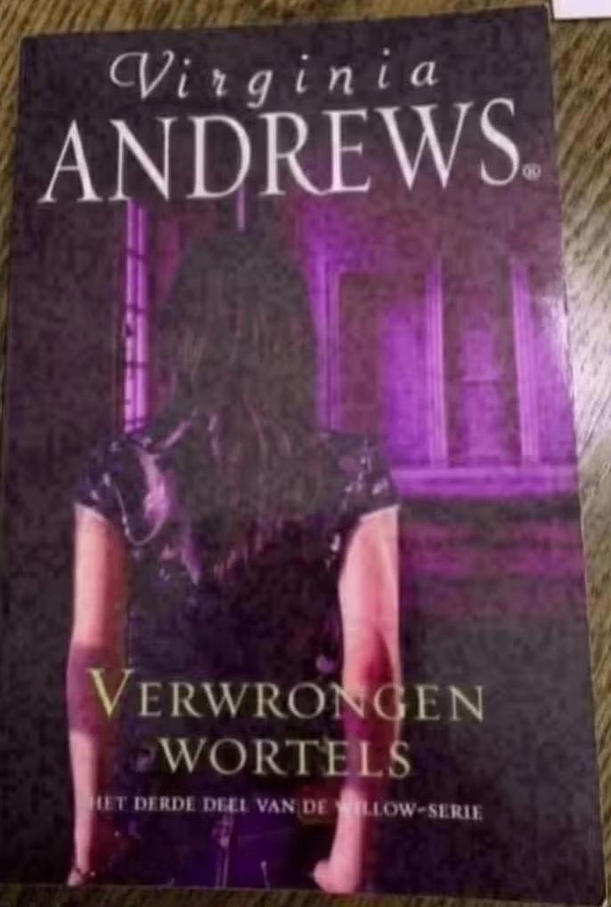 Virginia Andrews; Verwrongen wortels; 9789032510855, Ophalen of Verzenden, Zo goed als nieuw