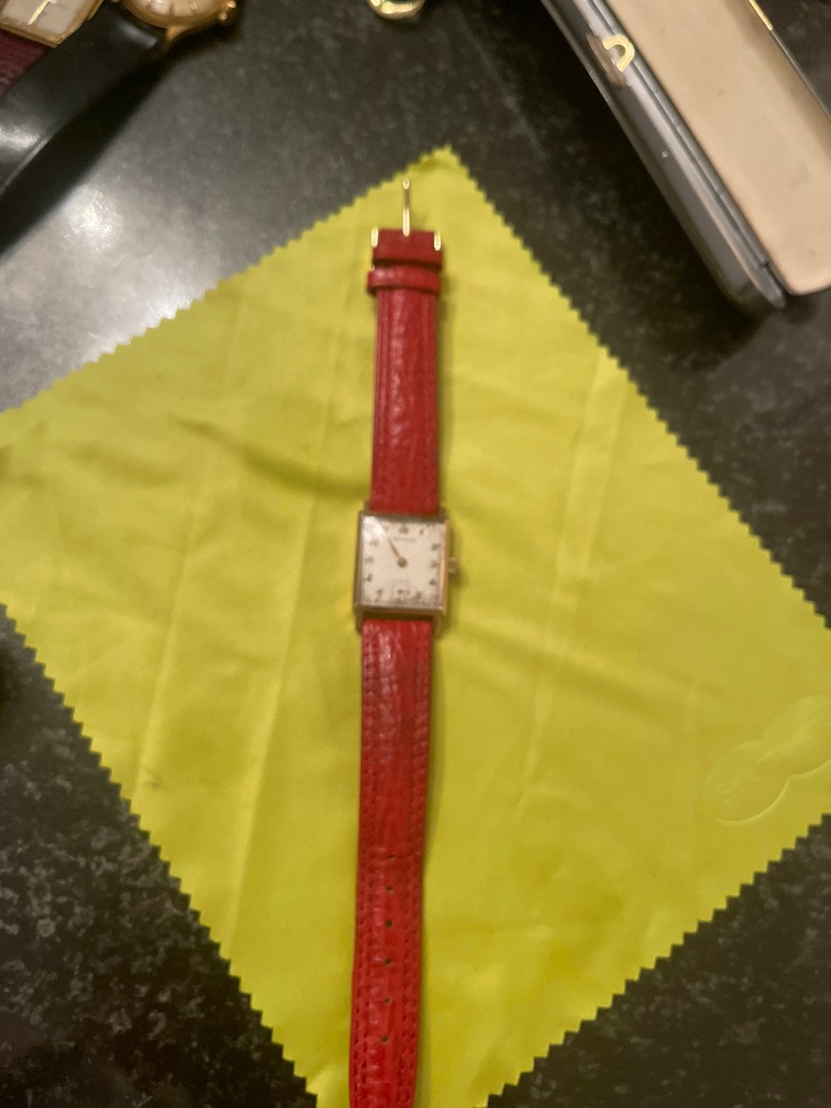 Gouden horloge, Sieraden, Tassen en Uiterlijk, Horloges | Dames, Overige merken, Verzenden, Polshorloge, Goud