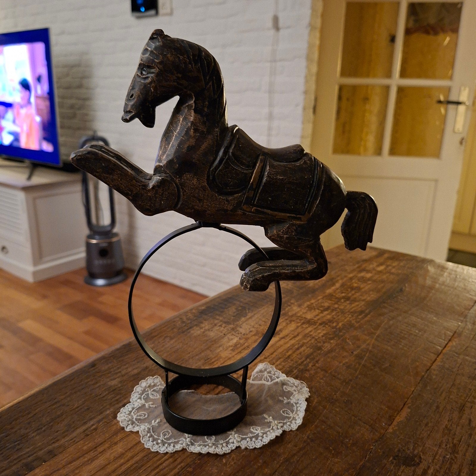 Houten Paard op een Metalen Hoepel 27x22 cm groot, Antiek en Kunst, Ophalen of Verzenden