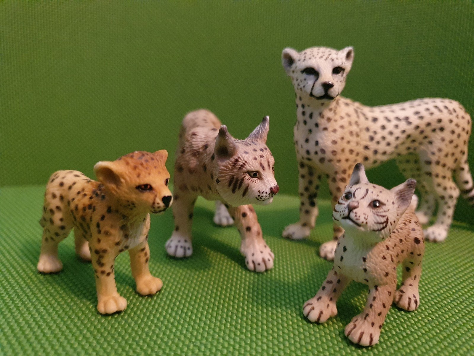 Schleich Wild Life Cheetah & Lynx set (4 figuren), Ophalen of Verzenden, Zo goed als nieuw