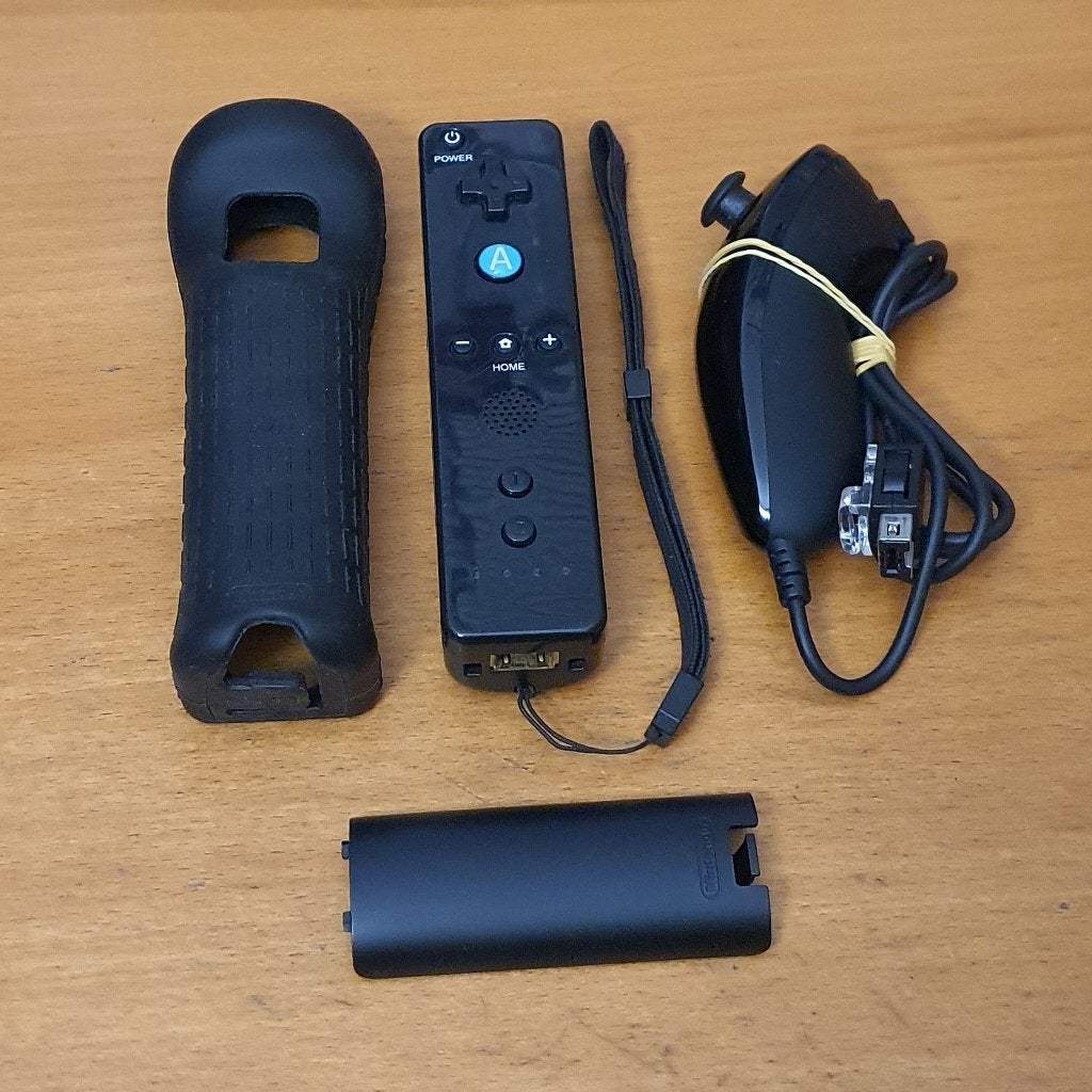 ZWARTE Wii Controller met Nunchuk, Gebruikt, Overige genres, 1 speler, Ophalen of Verzenden