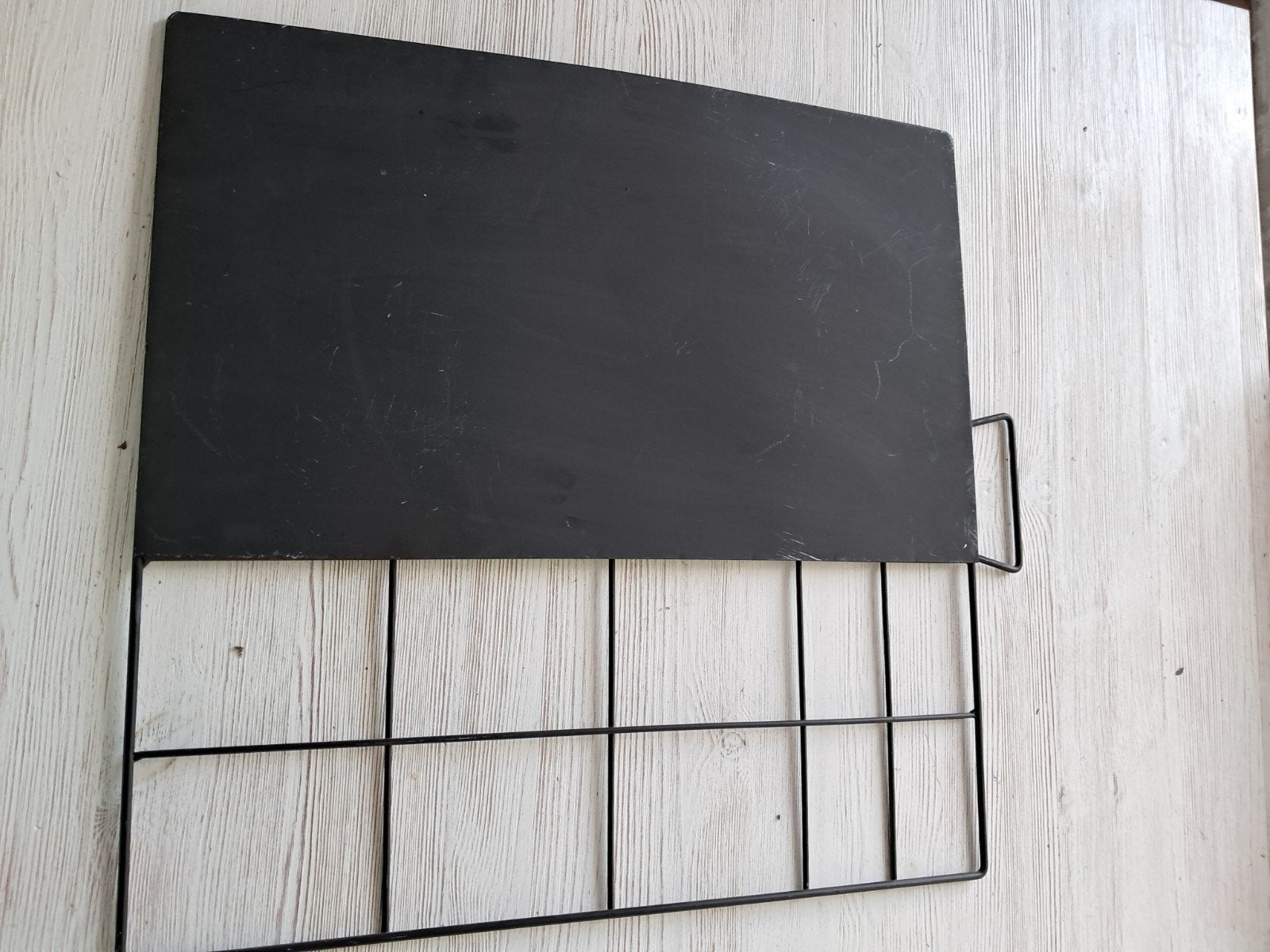 Zwart magneetbord met opbergrekje, Ophalen of Verzenden, Gebruikt, Overige typen