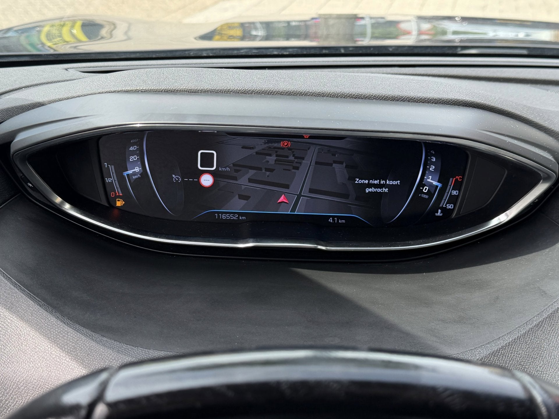 Peugeot 5008 1.2 PureTech Crossway - 7 Pers. I Navigatie / A, Dealer onderhouden, 1280 kg, Gebruikt, Zwart