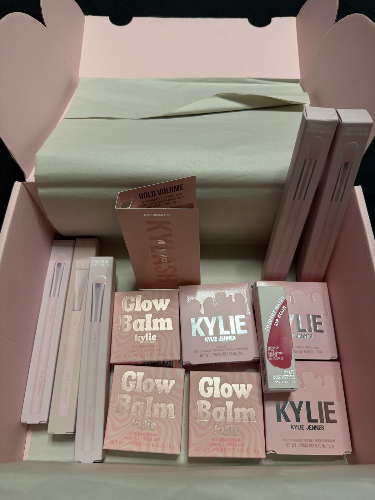 Kylie Cosmetics Make-up en Kwasten Set - Nieuw, Gehele gezicht, Nieuw, Ophalen of Verzenden, Make-up