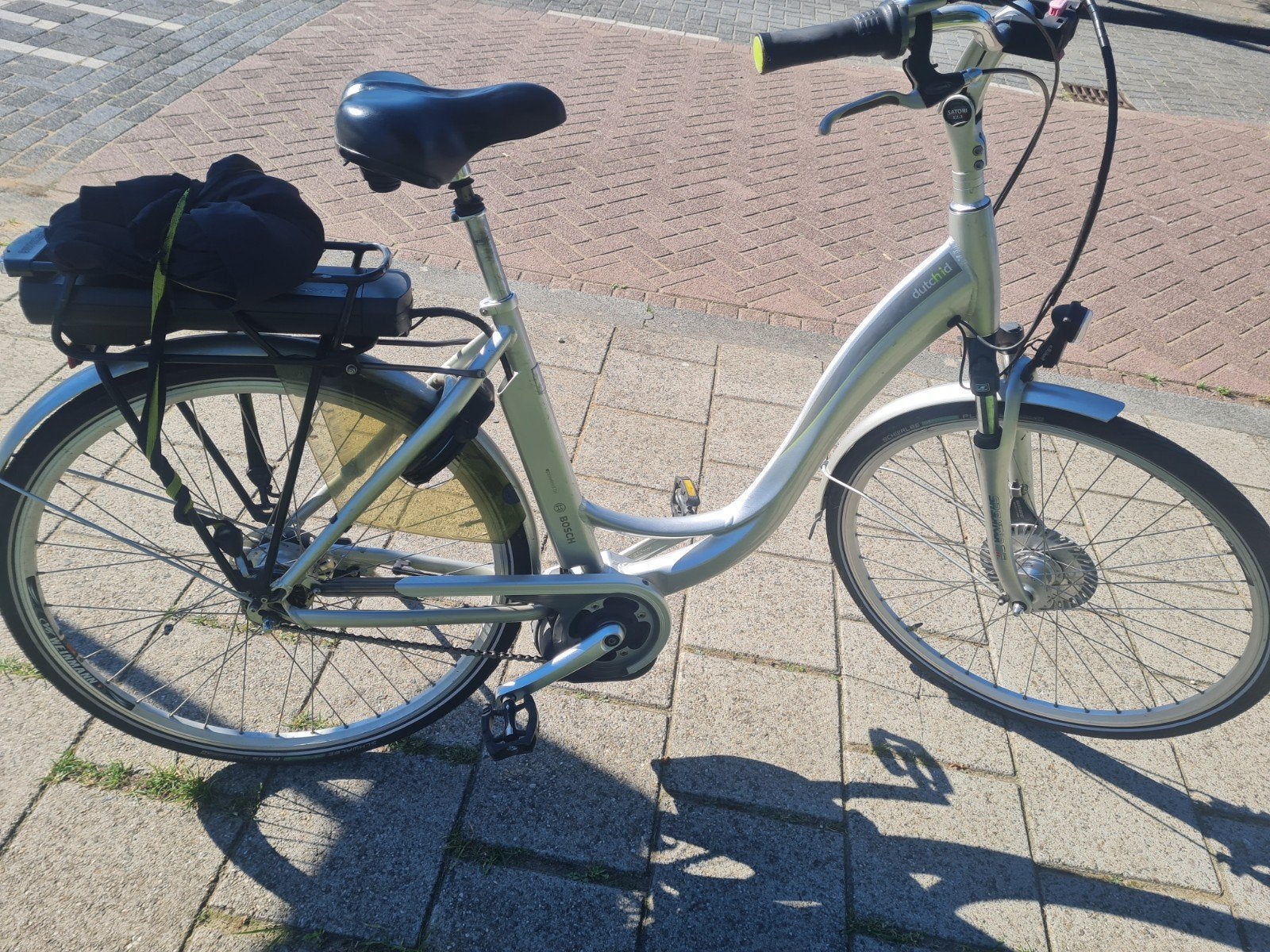 Foto 10 van dutch ID ebike met bosch middenmotor