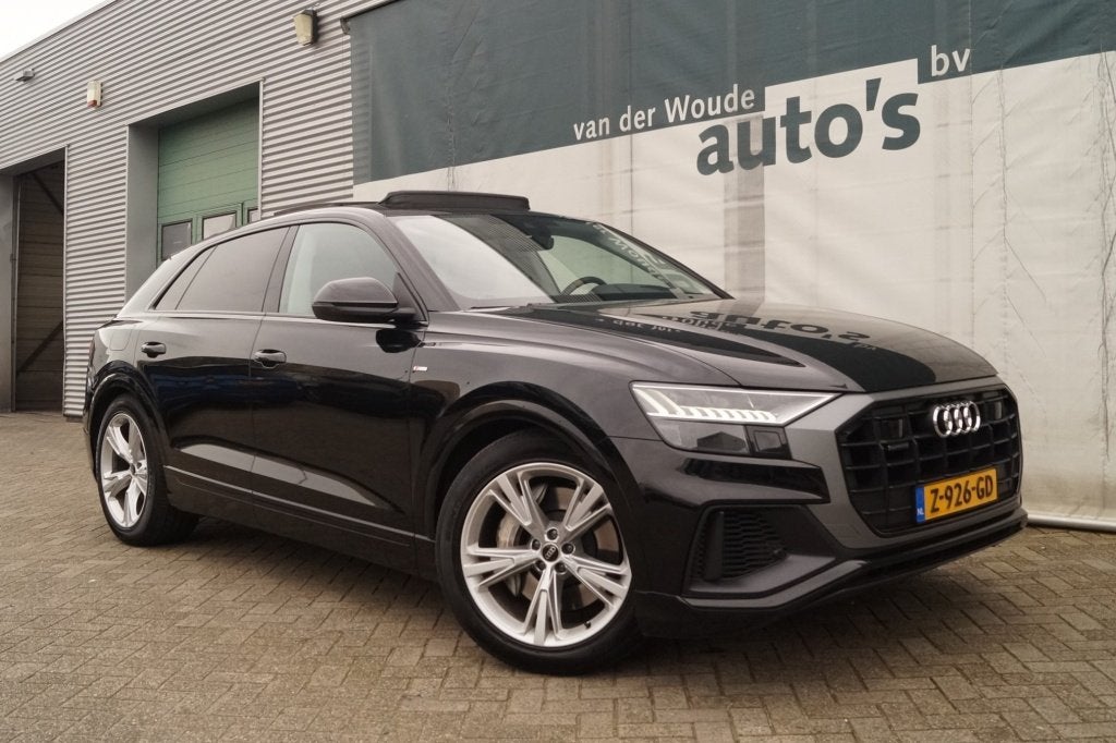 Audi Q8 55 TFSI Quattro Hybrid ProLine S-Line -PANO-LEER-, Automaat, Gebruikt, 2995 cc, Q8