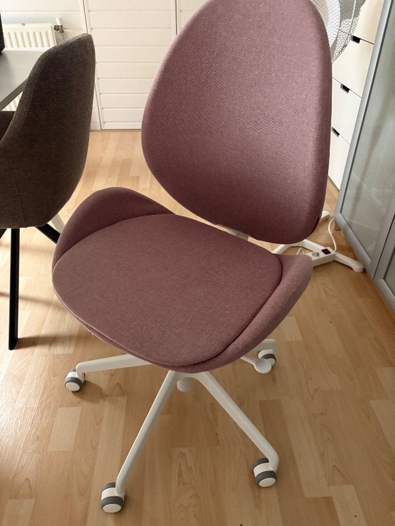 IKEA Hattefjal Roze Bureaustoel op wieltjes, Ophalen, Zo goed als nieuw, Roze, Bureaustoel