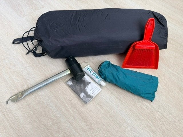gratis 2 persoons tent + toebehoren, Ophalen, Gebruikt, Tot en met 2
