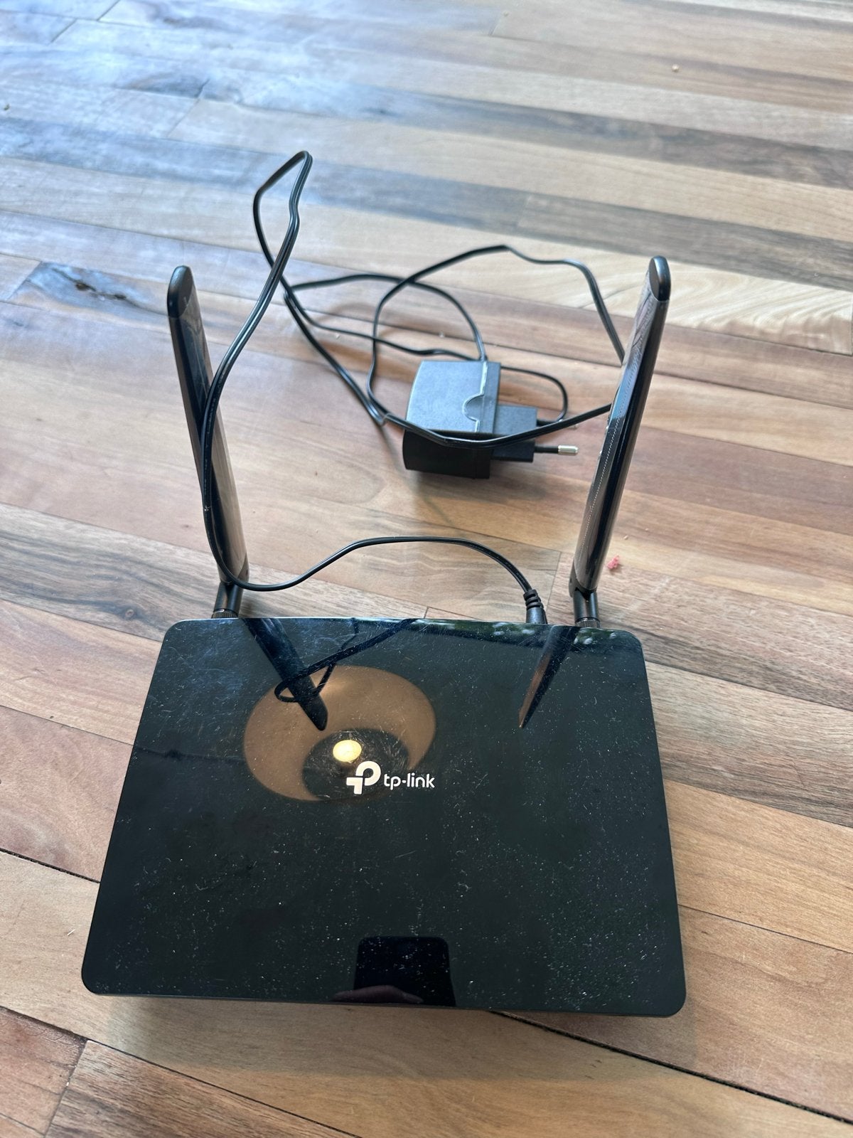 TP-Link TL-MR6400 4G LTE Router - Zo goed als nieuw, Ophalen of Verzenden, Zo goed als nieuw, Router met modem