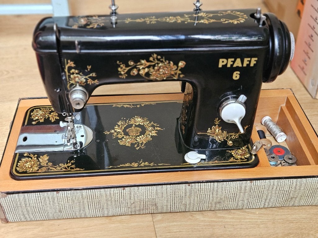 Pfaff 6 naaimachine, Ophalen, Gebruikt, Naaimachine, Pfaff