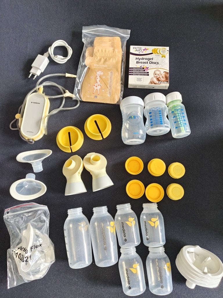 Borstkolf Medela Freestyle Flex incl. accesoires, Ophalen, Gebruikt, Medela, Borstkolf
