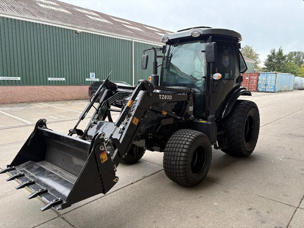 Tractor met voorlader 60 PK Nieuw !!! € 18.500,00, Overige merken, Farmer, Tot 2500, Chiel@mhavik.nl