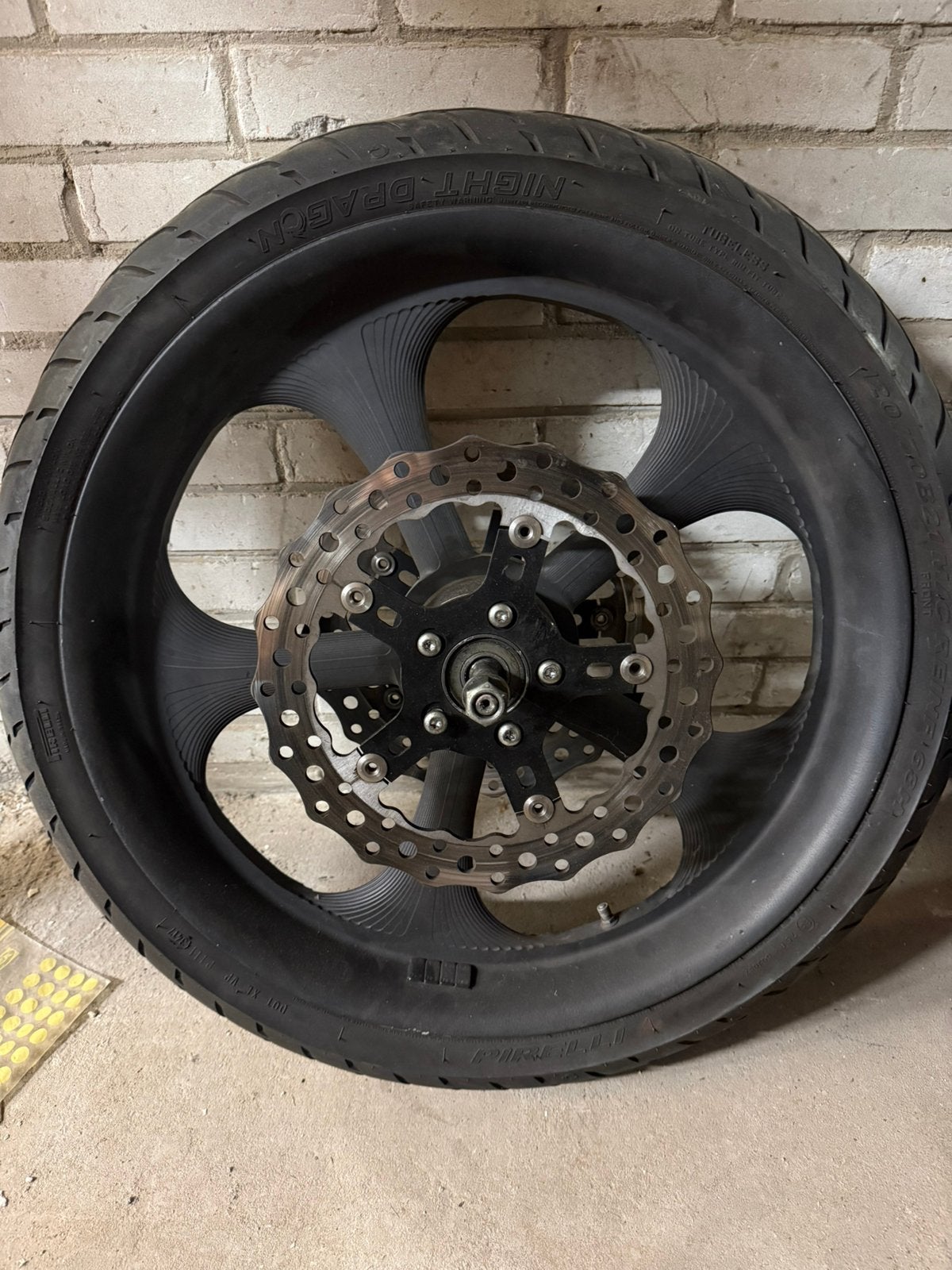 Voorwiel 21” harley touring, Ophalen