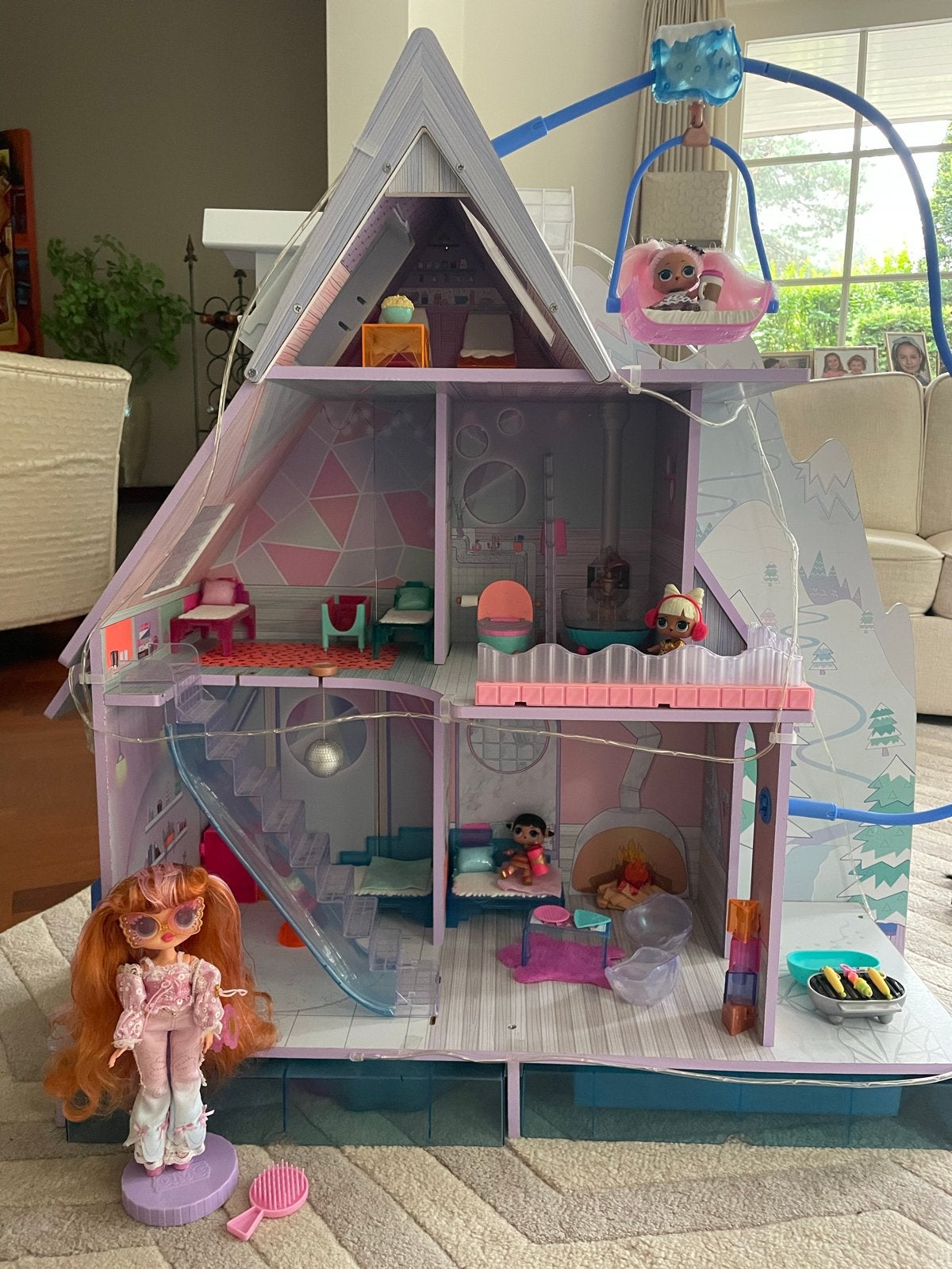 L.O.L. Surprise! Winter Disco Chalet met accessoires& poppen, Ophalen, Zo goed als nieuw, Overige typen