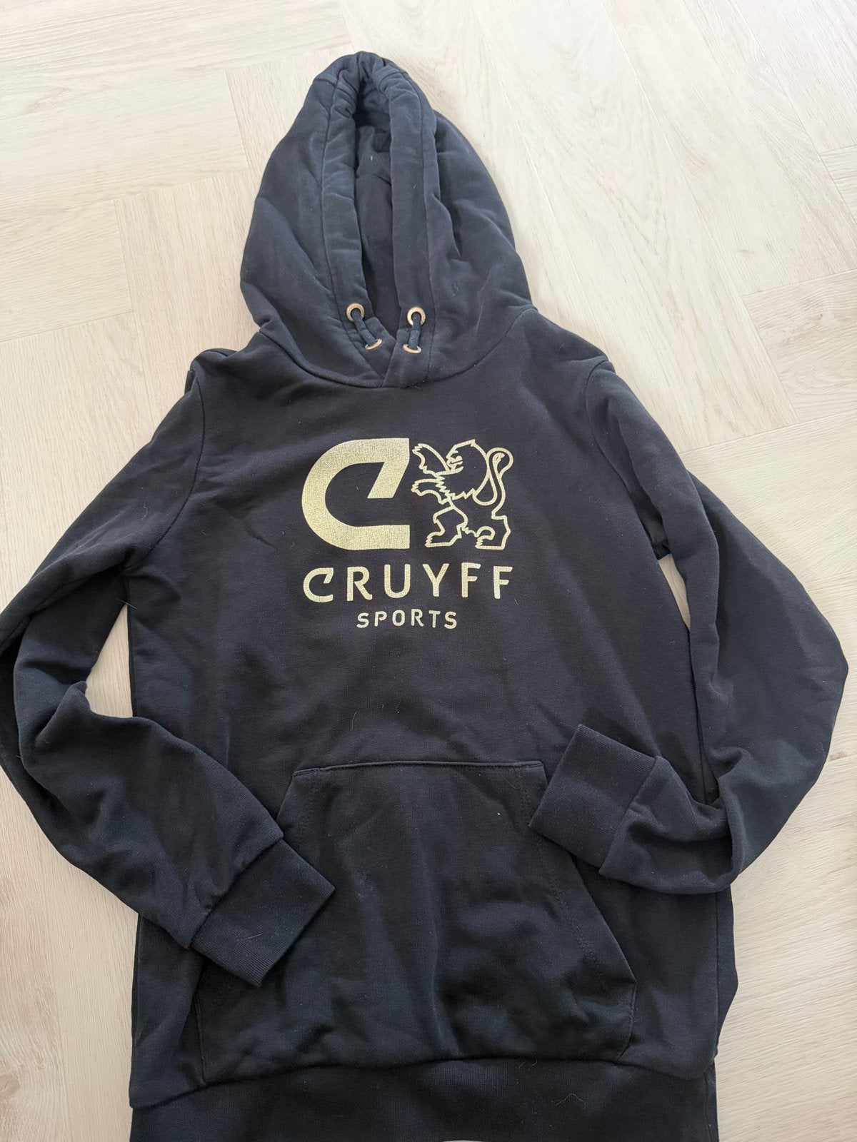 Cruyff trui maat 152 (label 164) - Zo goed als nieuw, Ophalen of Verzenden, Zo goed als nieuw, Jongen of Meisje, Trui of Vest