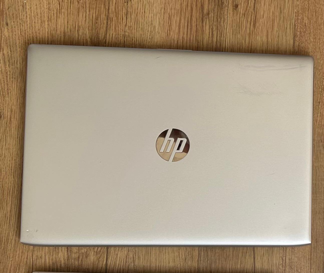 HP 17” i5 8e Gen 16GB RAM, 256GB NVMe SSD, zo goed als nieuw