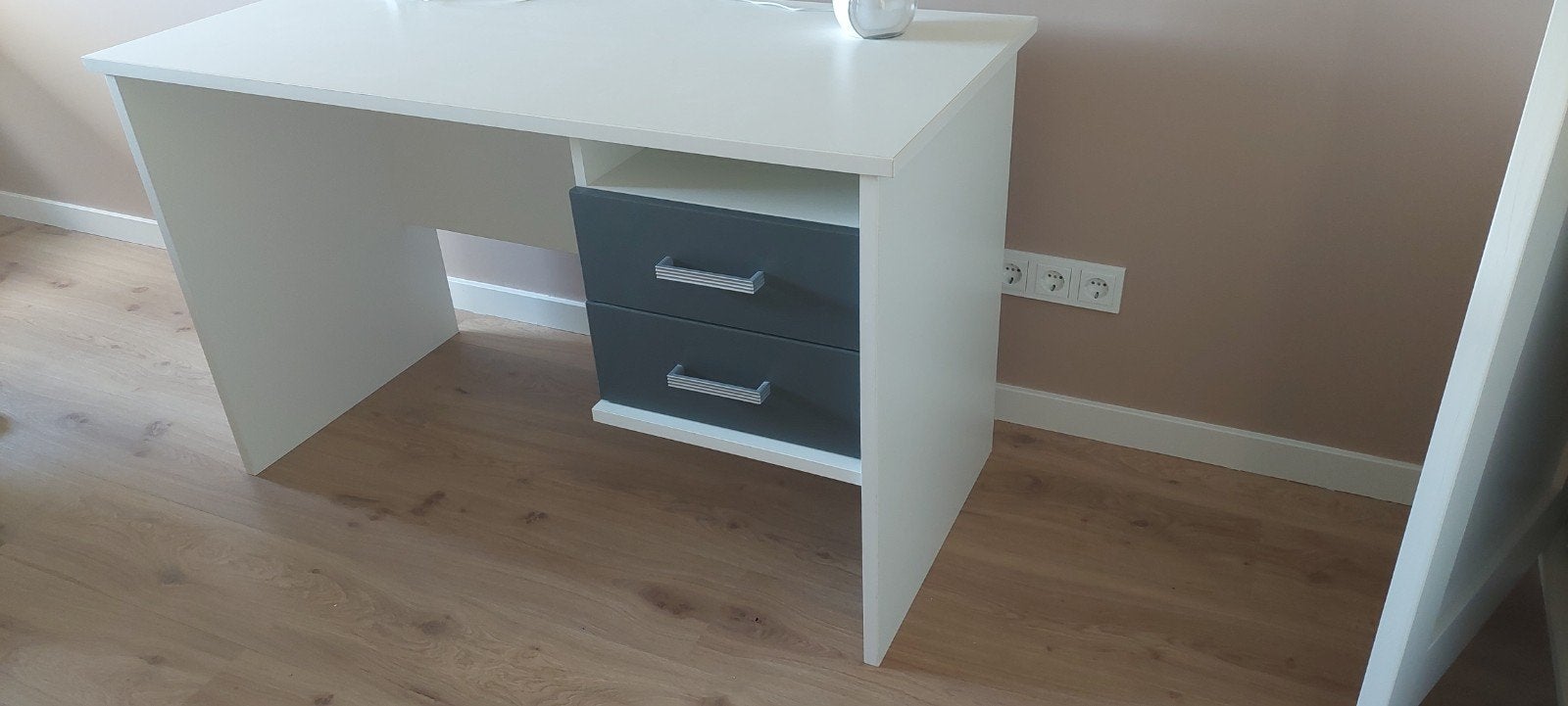 bureau voor tienerkamer, Ophalen
