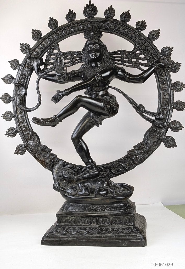Groot beeld Shiva in Zuid-Indiase Chola-stijl, Ophalen, Brons