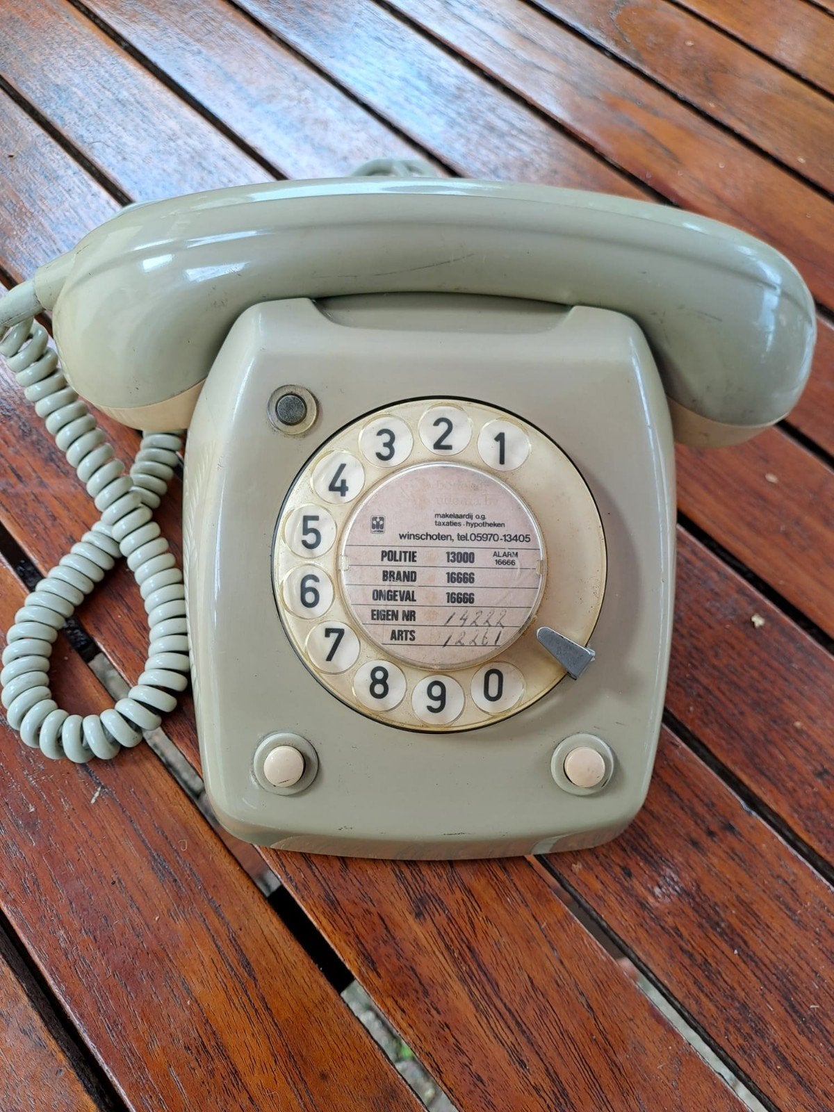 Vintage PTT type T65 Ericsson Telefoon (2 stuks), Ophalen of Verzenden, Gebruikt, Met draaischijf