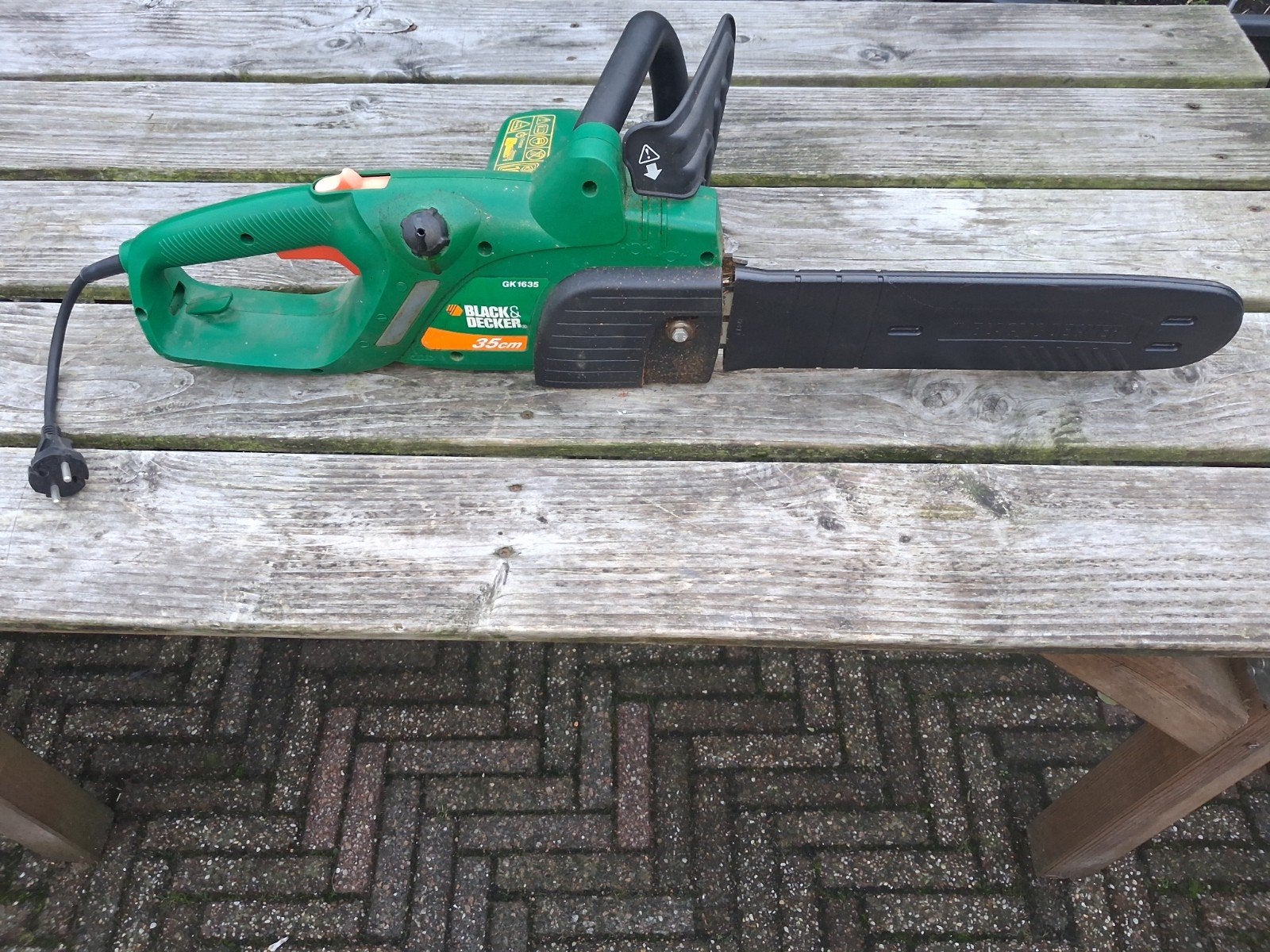 Black & Decker GK1635 elektrische kettingzaag 35cm, Ophalen, Gebruikt, Overige typen, Black & Decker