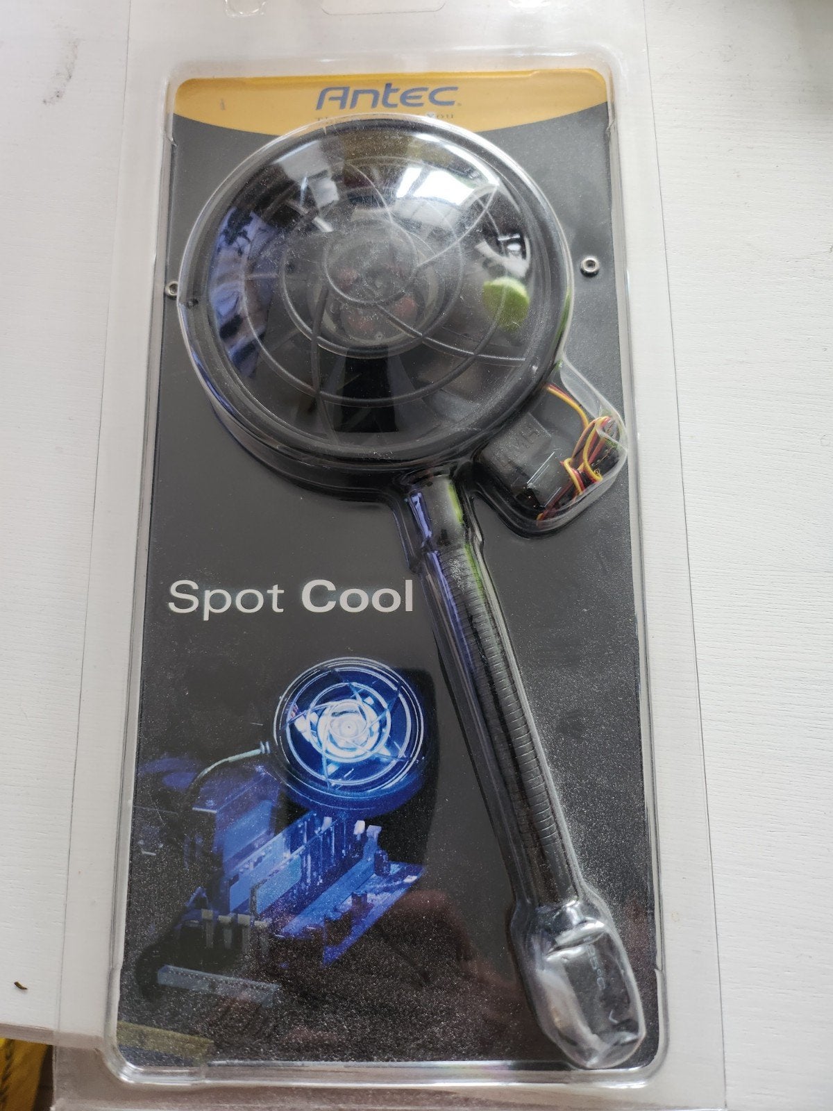 Antec Spot Cool 3-speed LED ventilator voor PC, Ophalen of Verzenden, Nieuw, Luchtkoeling
