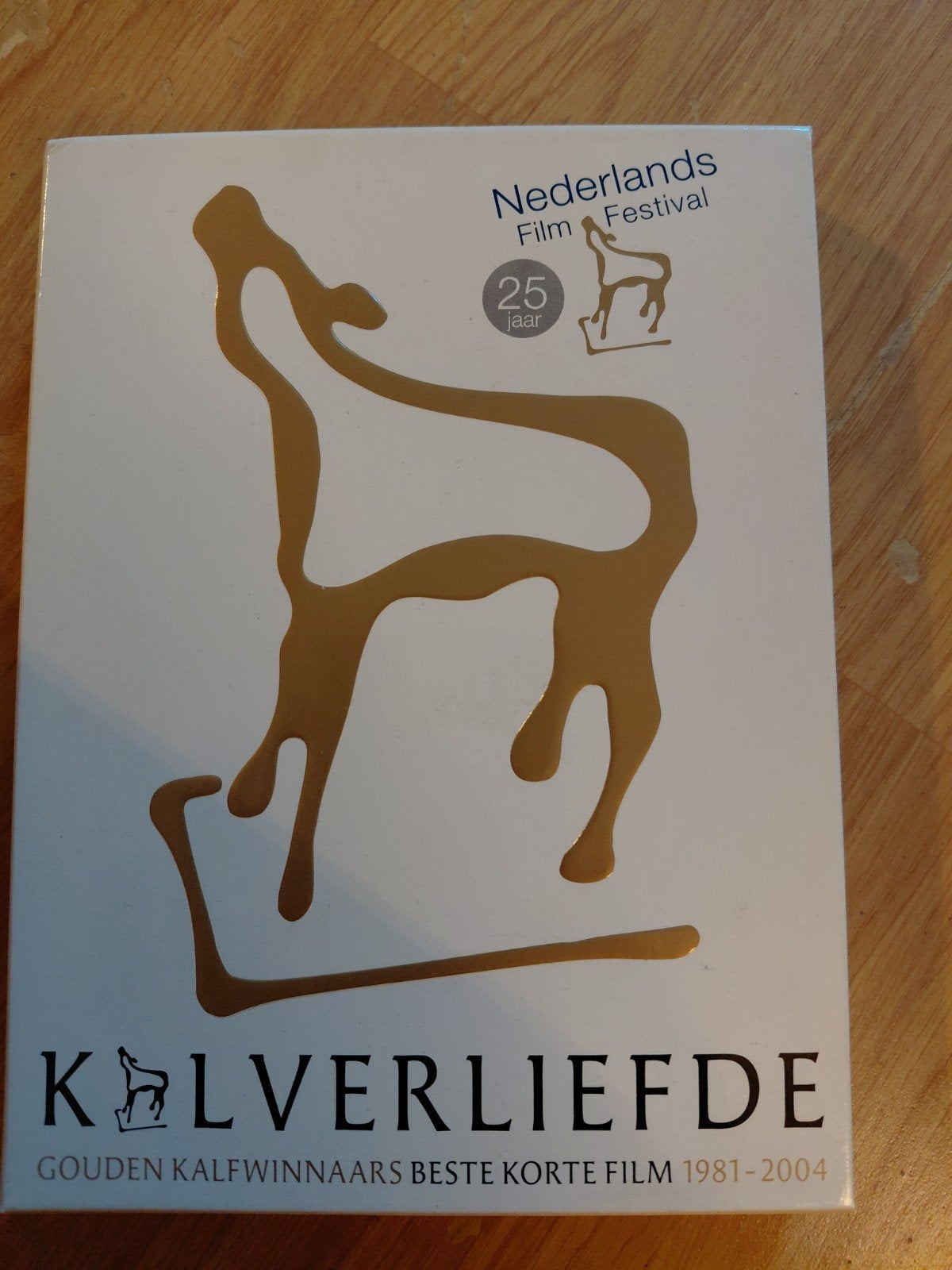 Gouden Kalf Nederlandse korte film Kalverliefde 1981 - 2004, Ophalen of Verzenden, Gelezen, Spiritualiteit algemeen, Achtergrond en Informatie