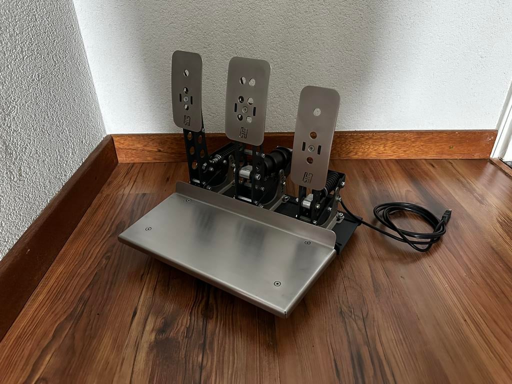 Heusinkveld pedalen incl baseplate, Computers en Software, Joysticks, Zo goed als nieuw, Ophalen of Verzenden