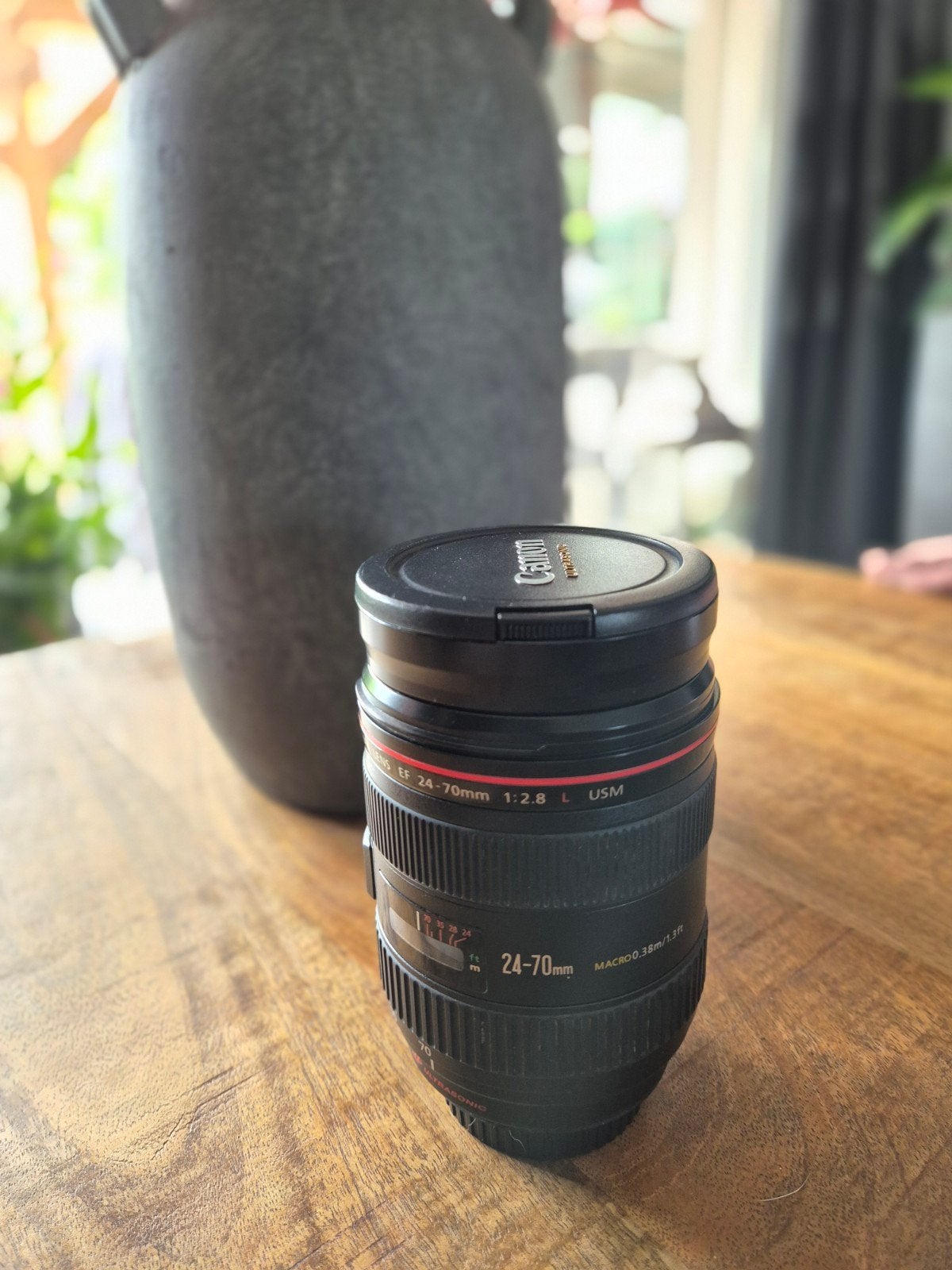 EF 24-70mm Canon 1:2.8 zoom lens, Audio, Tv en Foto, Fotografie | Lenzen en Objectieven, Ophalen of Verzenden, Zo goed als nieuw