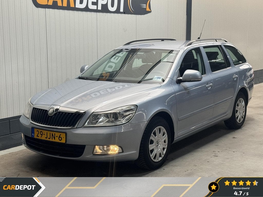 Skoda Octavia Combi 1.4 TSI Ambition Nette Wagen Technisch S, Auto's, Voorwielaandrijving, Euro 5, Stof, Gebruikt