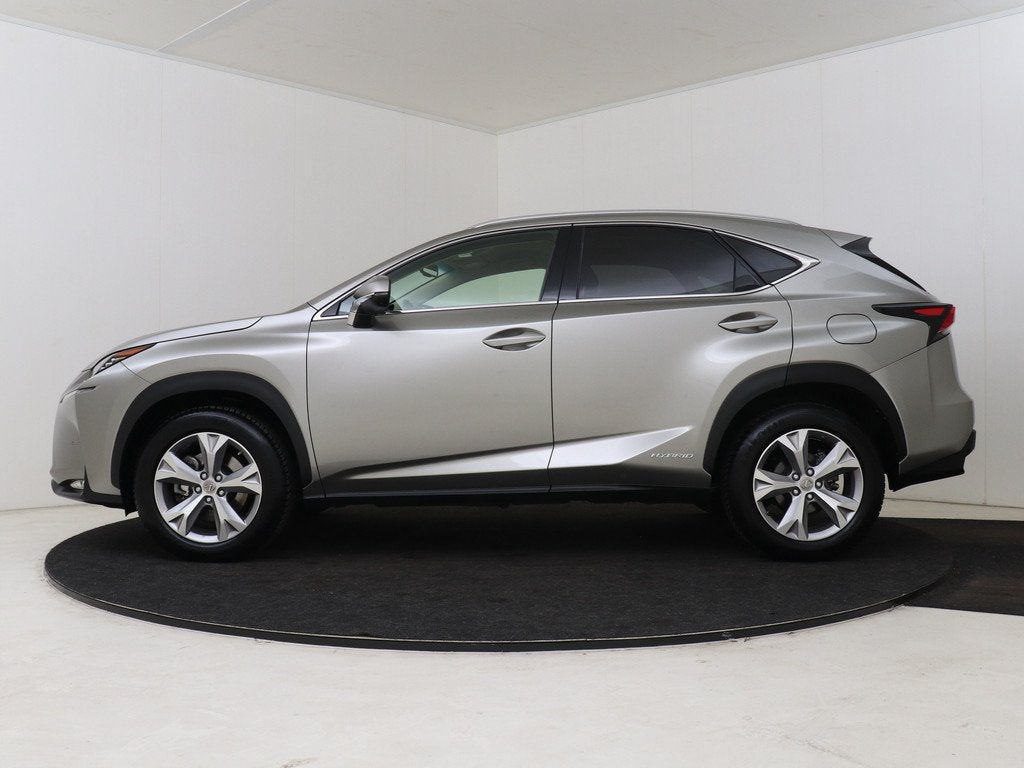 Lexus NX 300h AWD President Line | Memory Seat | Stoelverwar, Auto's, Lexus, Automaat, 12 maanden, Gebruikt, 1760 kg