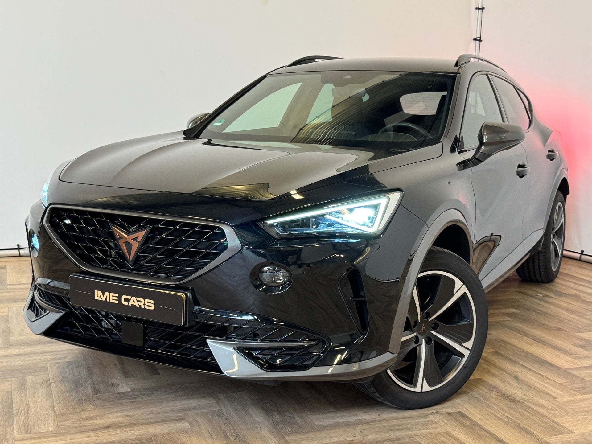 Cupra FORMENTOR 1.5 TSI Business Edition | INCL BTW| FULL OP, 15 km/l, 4 cilinders, Leder en Stof, Zwart