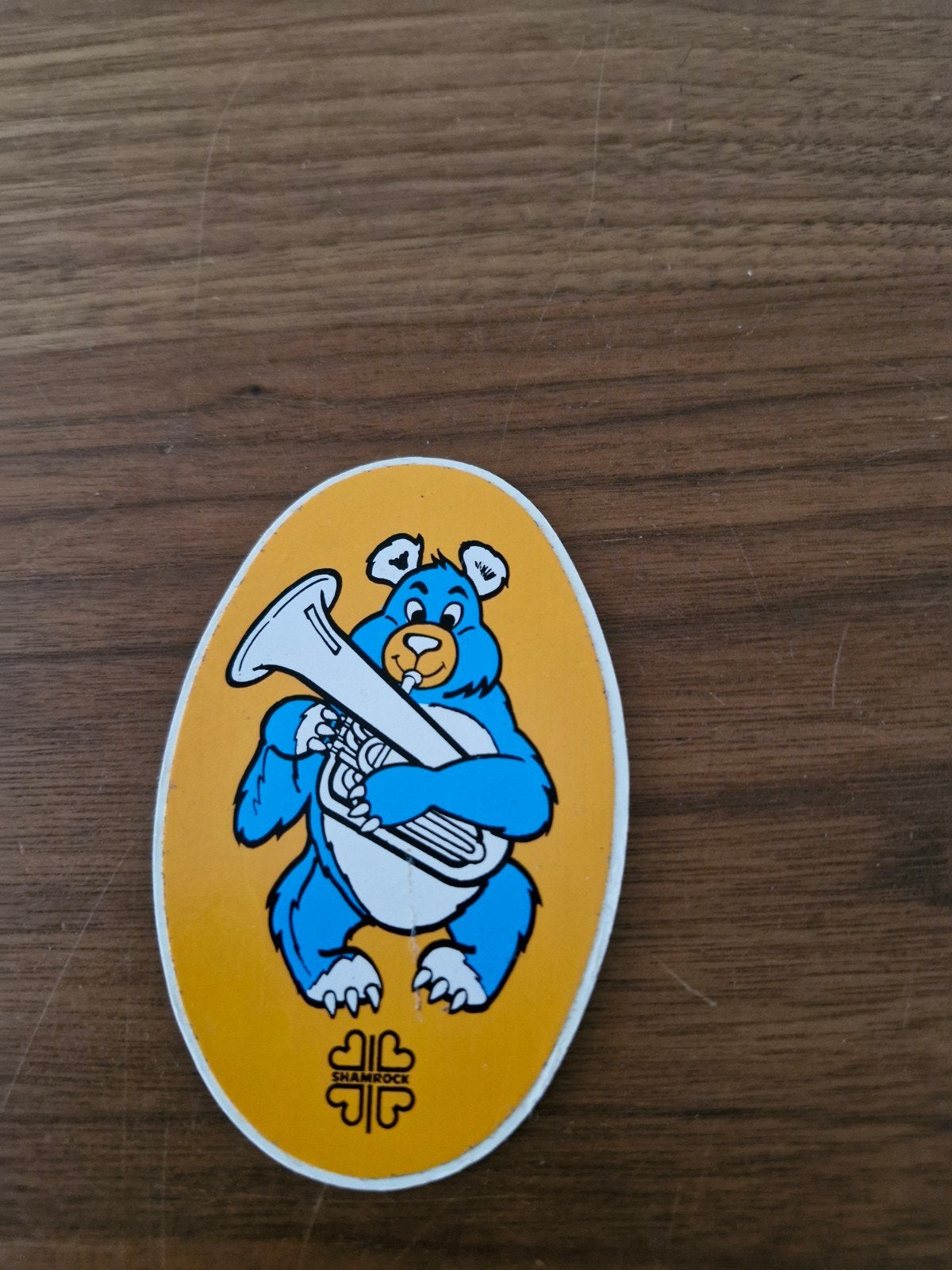 11615 Vintage Shamrock Beer Sticker - Blauwe Beer met Tuba, Ophalen of Verzenden, Zo goed als nieuw, Overige typen
