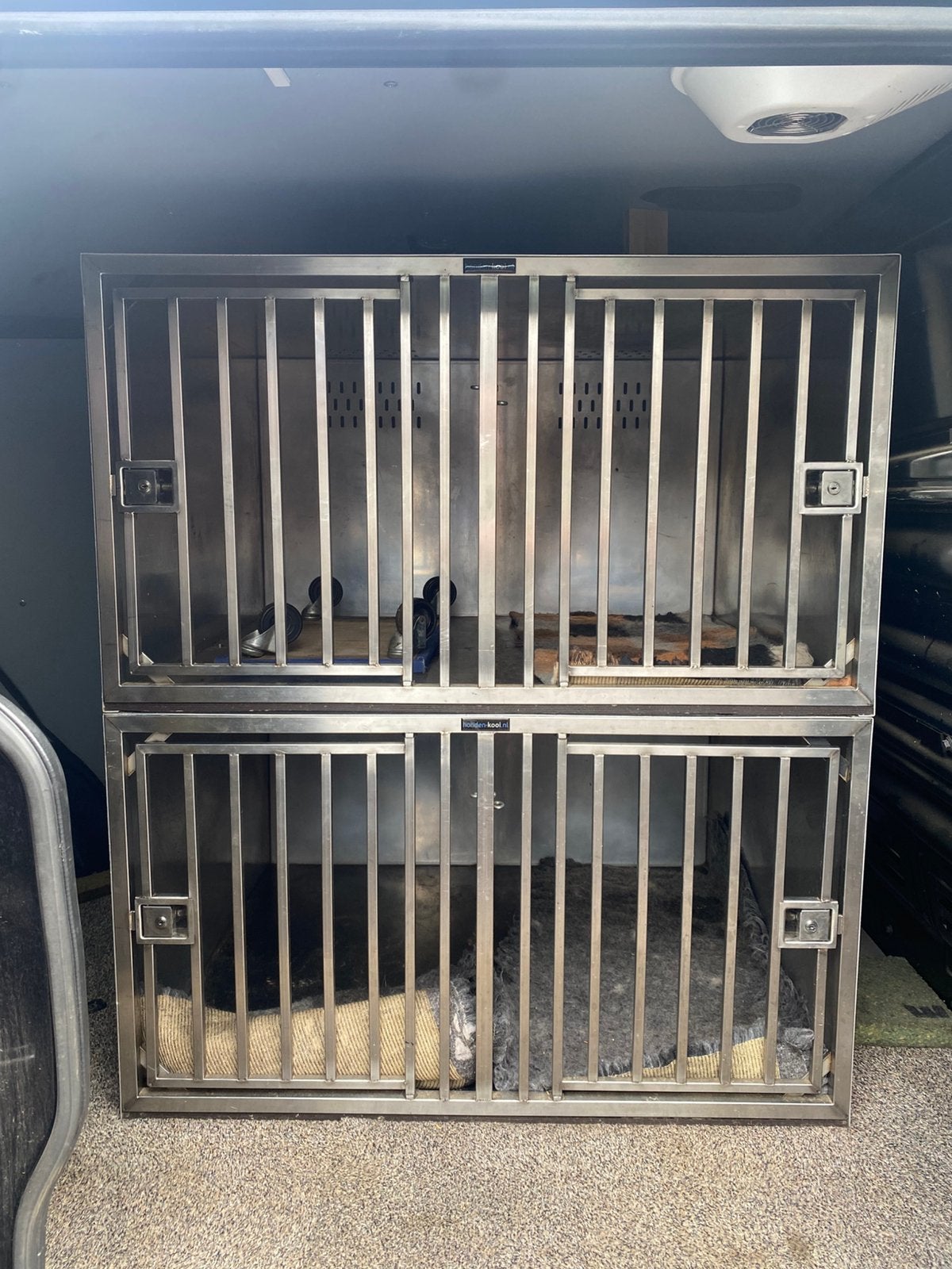2 dubbele honden transport boxen., Ophalen, Gebruikt
