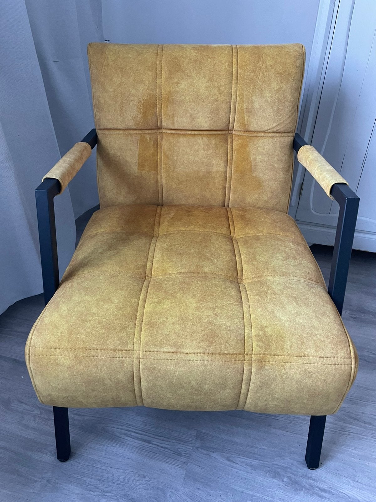 Comfortabele leunstoel - MXSofa (donkergeel gemêleerd), Ophalen, Zo goed als nieuw, 75 tot 100 cm, 50 tot 75 cm