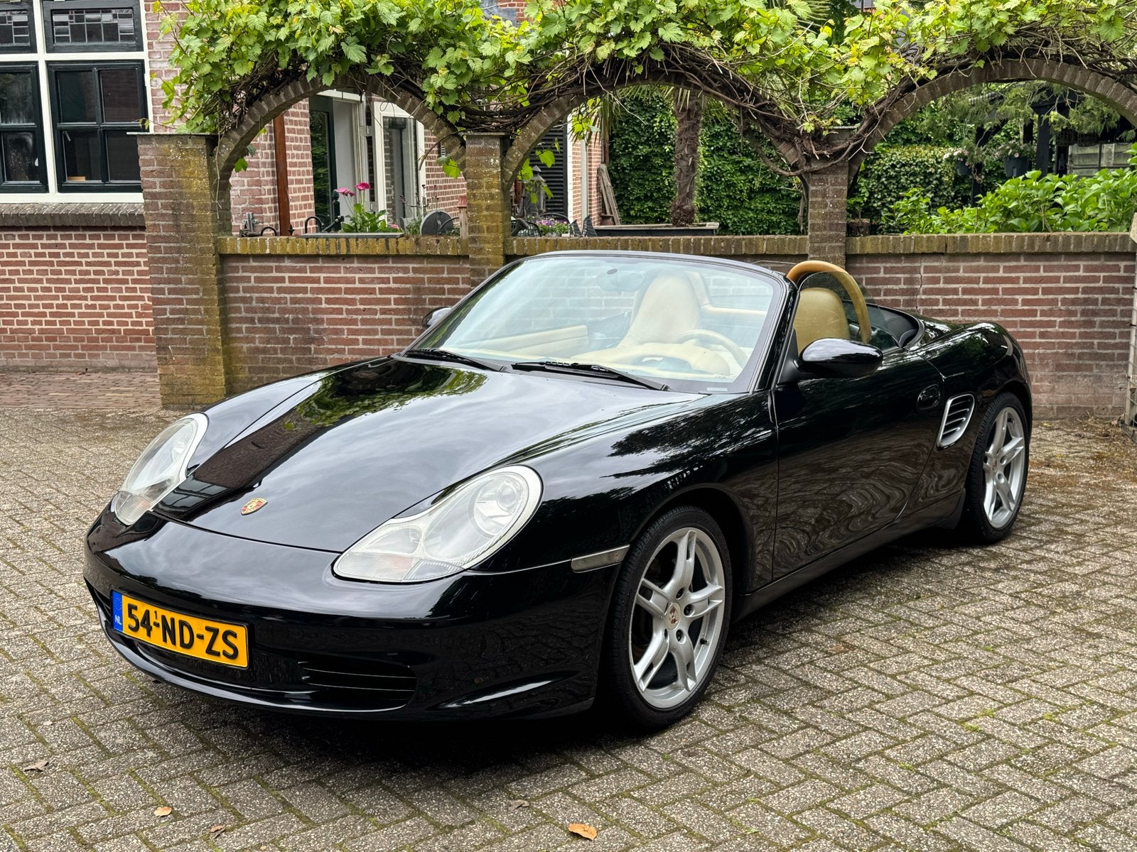 Porsche Boxster 2.7 2003 Zwart APK 2027, Auto's, 228 pk, Achterwielaandrijving, Zwart, Bruin