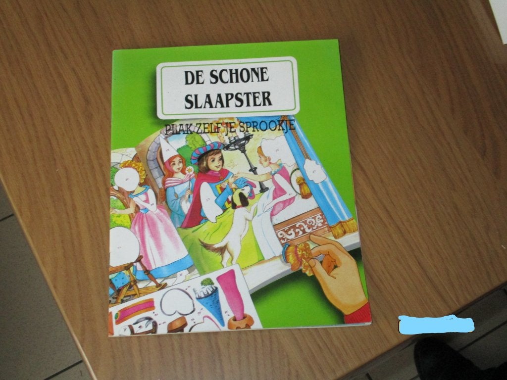 boek de schone slaapster, Ophalen of Verzenden, Zo goed als nieuw