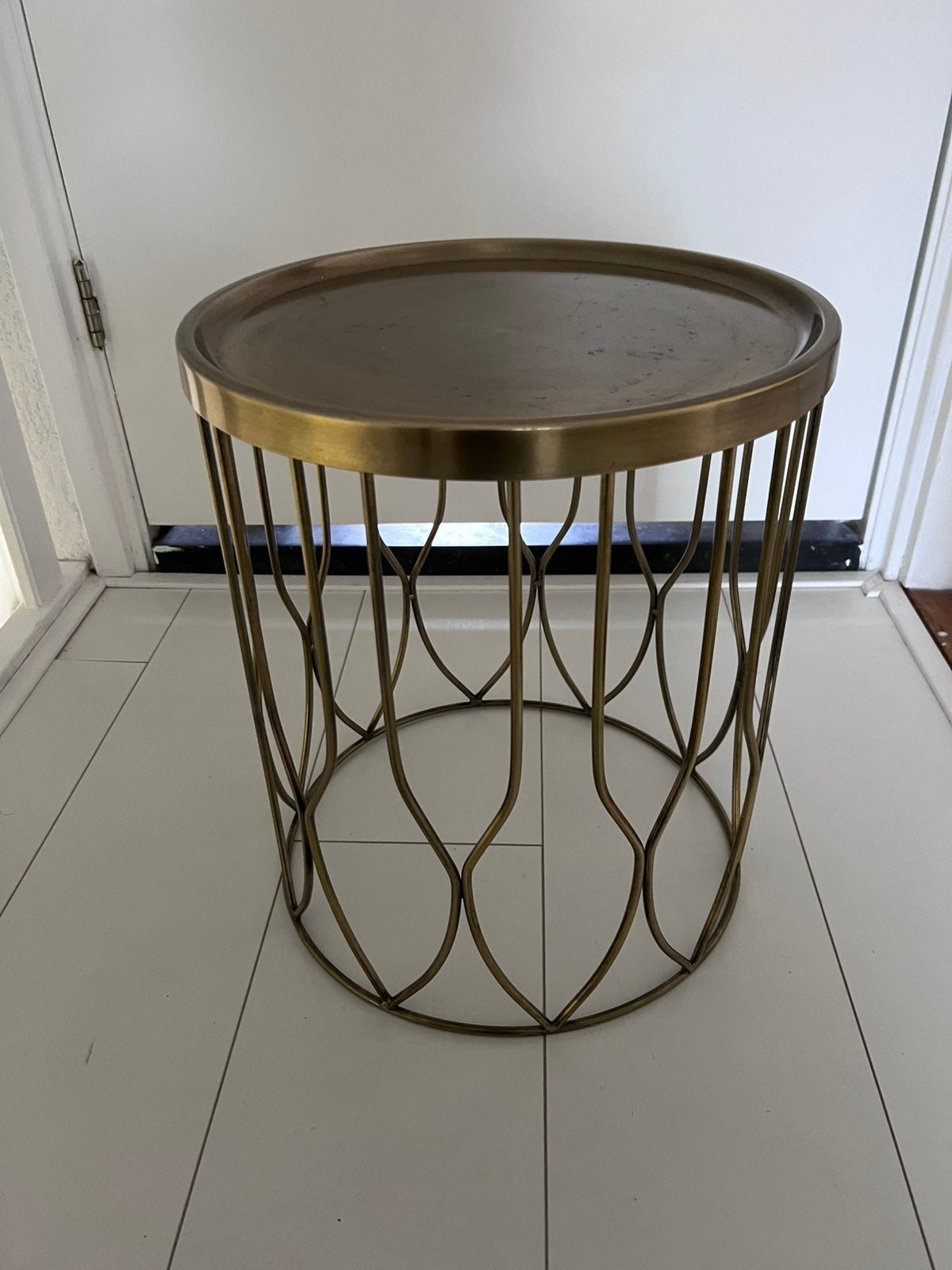 Bijzettafel (s), Ophalen, Minder dan 55 cm, Metaal of Aluminium, Rond