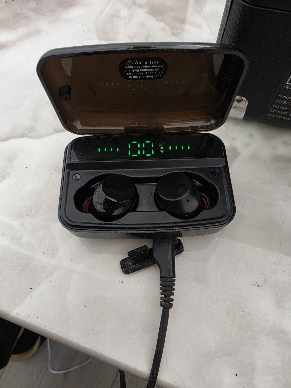 M10 TWS Draadloze Oordopjes met LED Display & Powerbank, Ophalen
