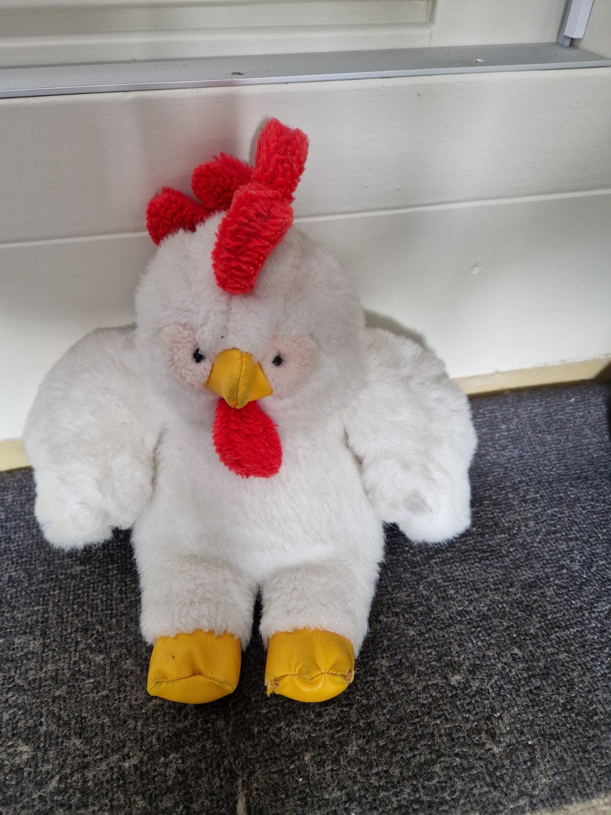 25 cm hoge kip knuffel, Kinderen en Baby's, Speelgoed | Knuffels en Pluche, Gebruikt, Overige karakters, Overige typen, Ophalen of Verzenden