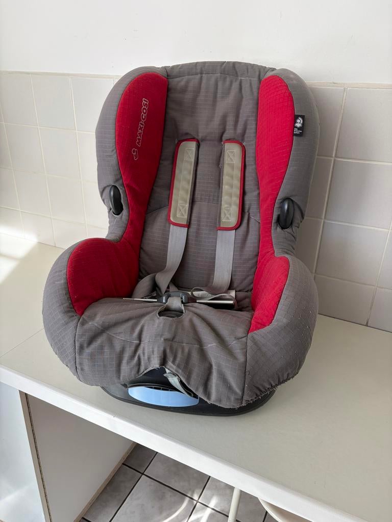 Maxi Cosi Autostoeltje 9-18 kg (9 mnd - 4 jaar), Ophalen, Zo goed als nieuw
