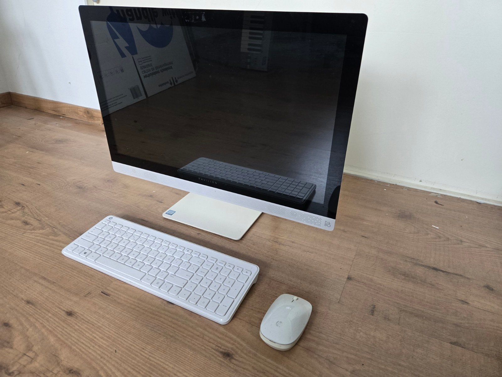 HP All-in-One Desktop PC met Adapter, Toetsenbord en Muis, Ophalen of Verzenden, Gebruikt, Met monitor, HP