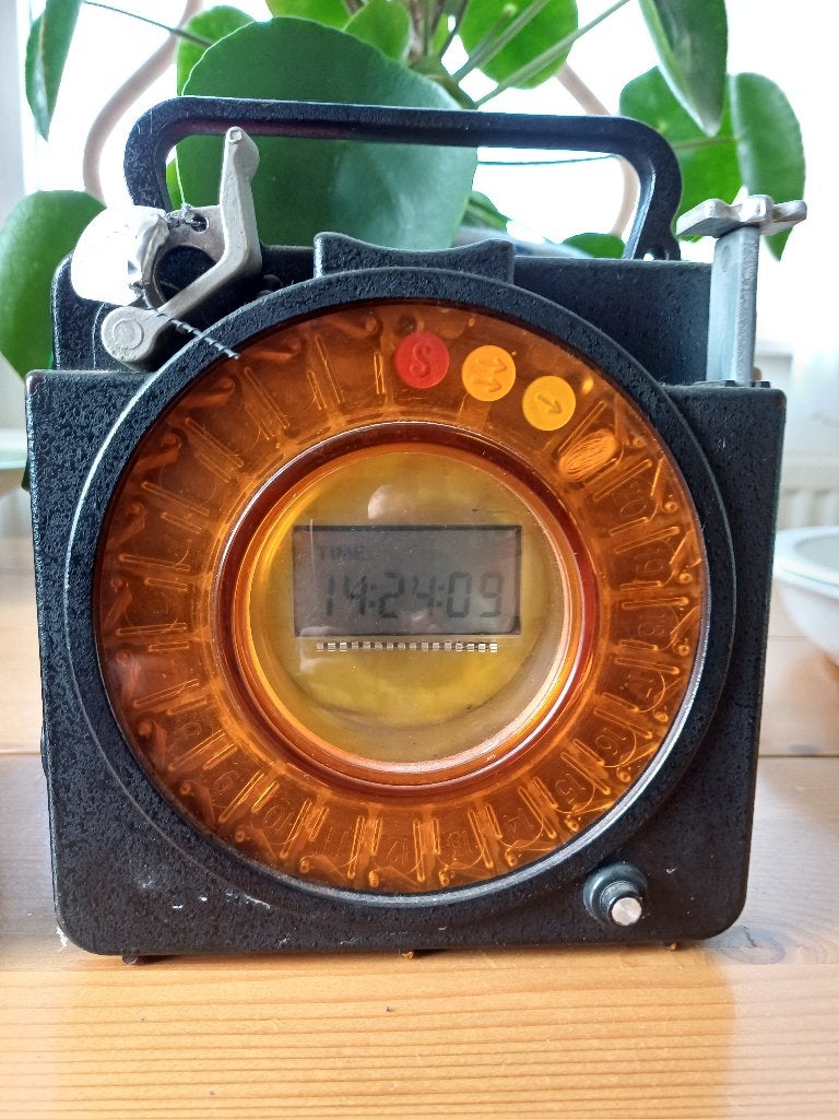 Junior elektronische duivenklokken (2 stuks), Ophalen of Verzenden, Gebruikt