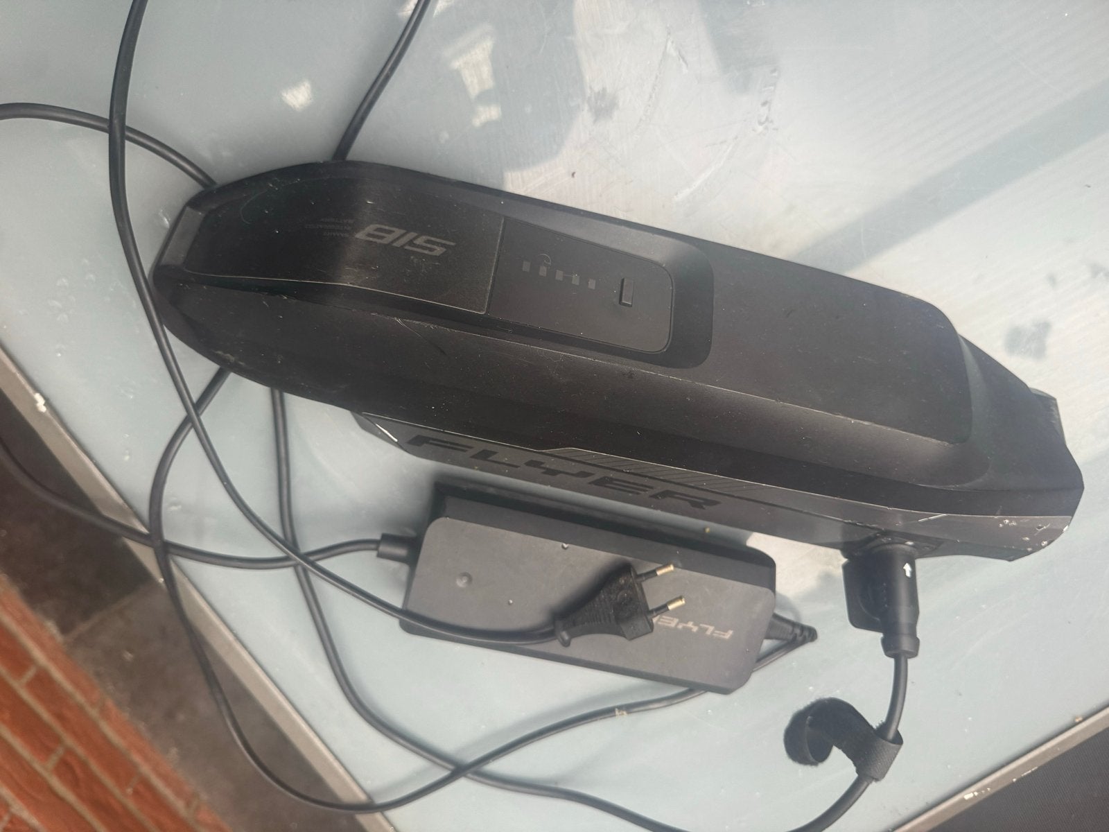Flyer e-bike accu 36V 16.75Ah/630Wh met oplader, Gebruikt