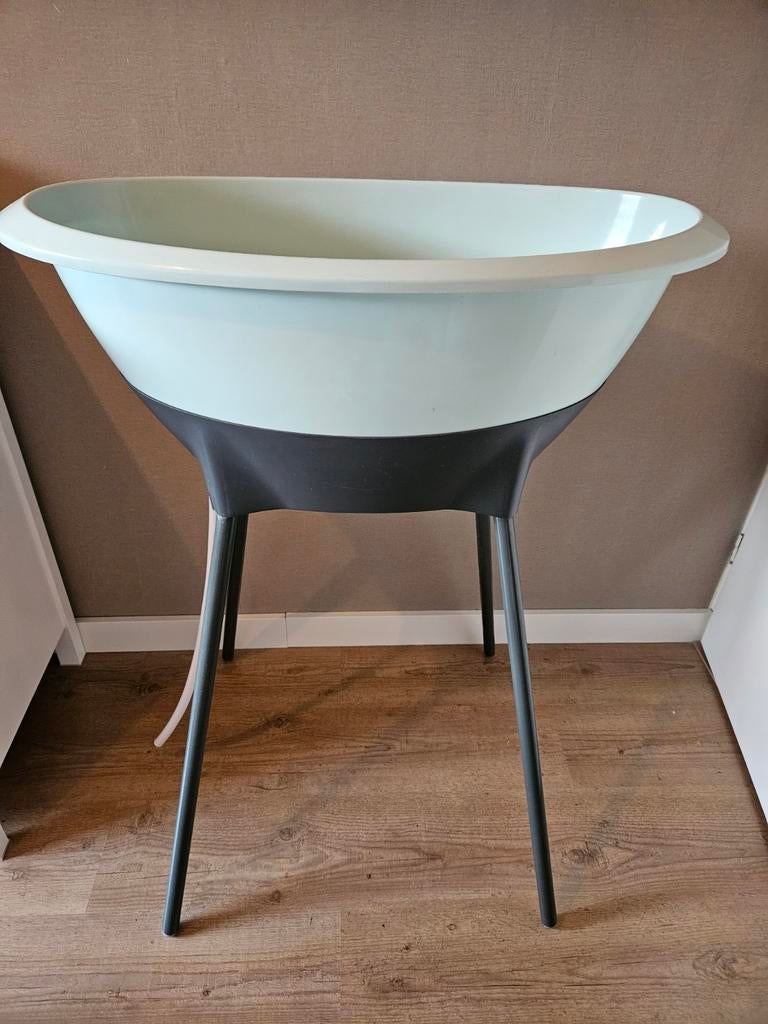 Luma badje met standaard en badzitje, Gebruikt, Badje, Standaard, Ophalen