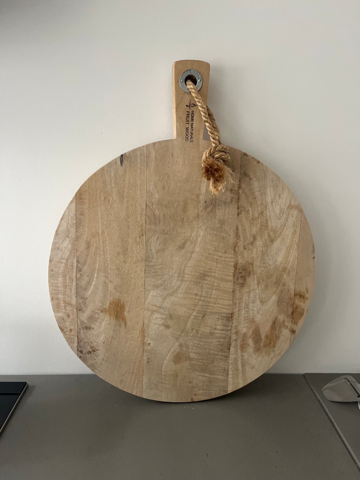 Ronde snijplank van mangohout met touw, Gebruikt, Hout, Snij-/serveerplank, Ophalen of Verzenden