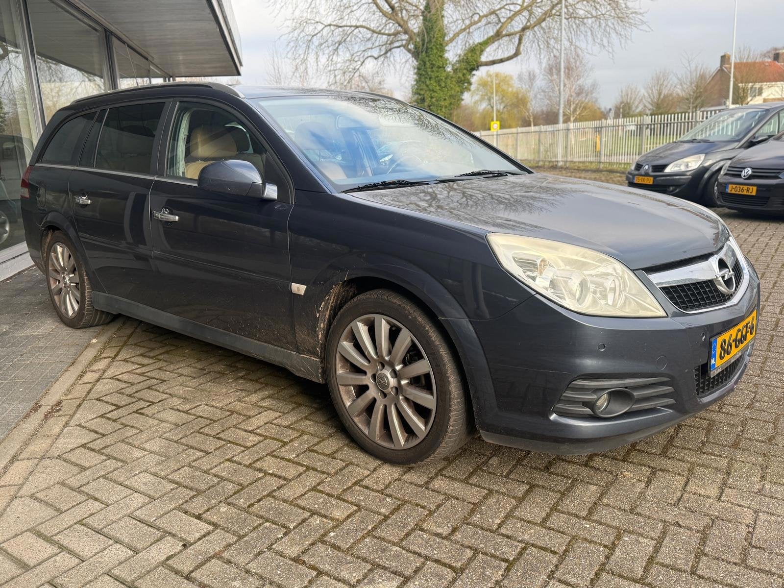 Opel Vectra Wagon 2.2-16V Executive | Automaat | Trekhaak |, Gebruikt, 4 cilinders, Vectra, 155 pk